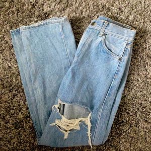BRAND NEW Carmar Jeans (LF)